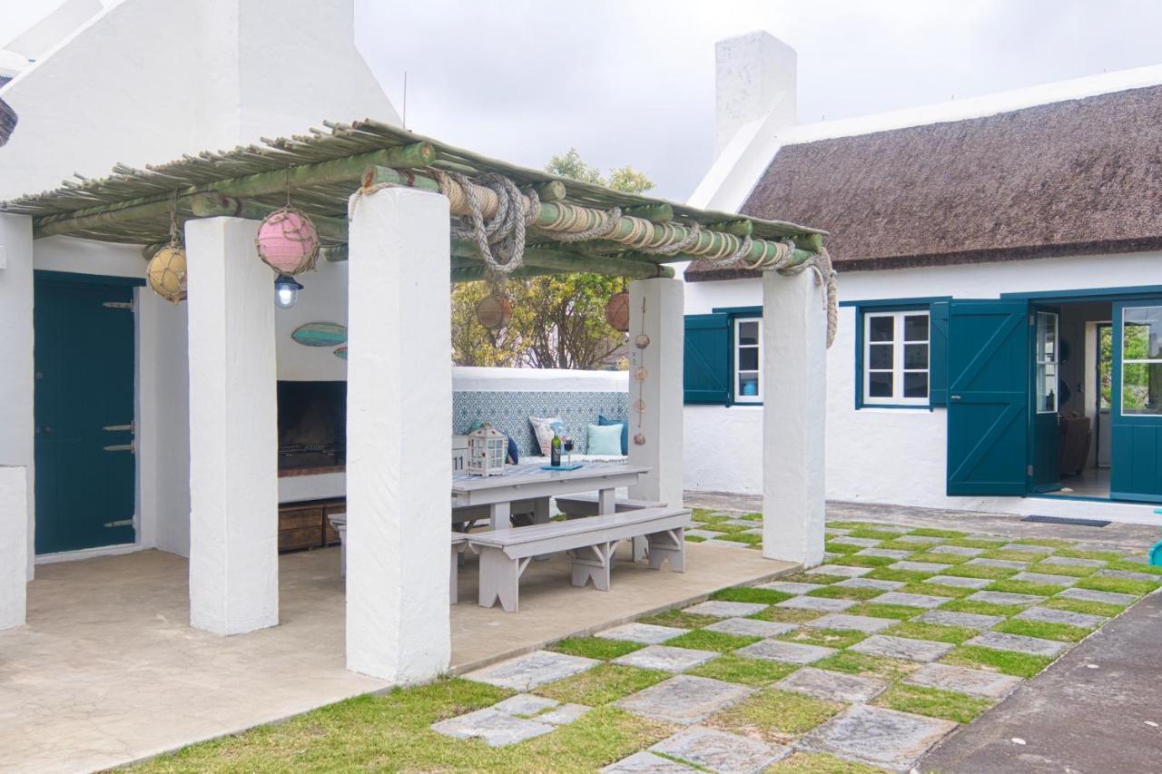 Zuidste Huisie Fisherman'S Cottage Struisbaai Exterior photo